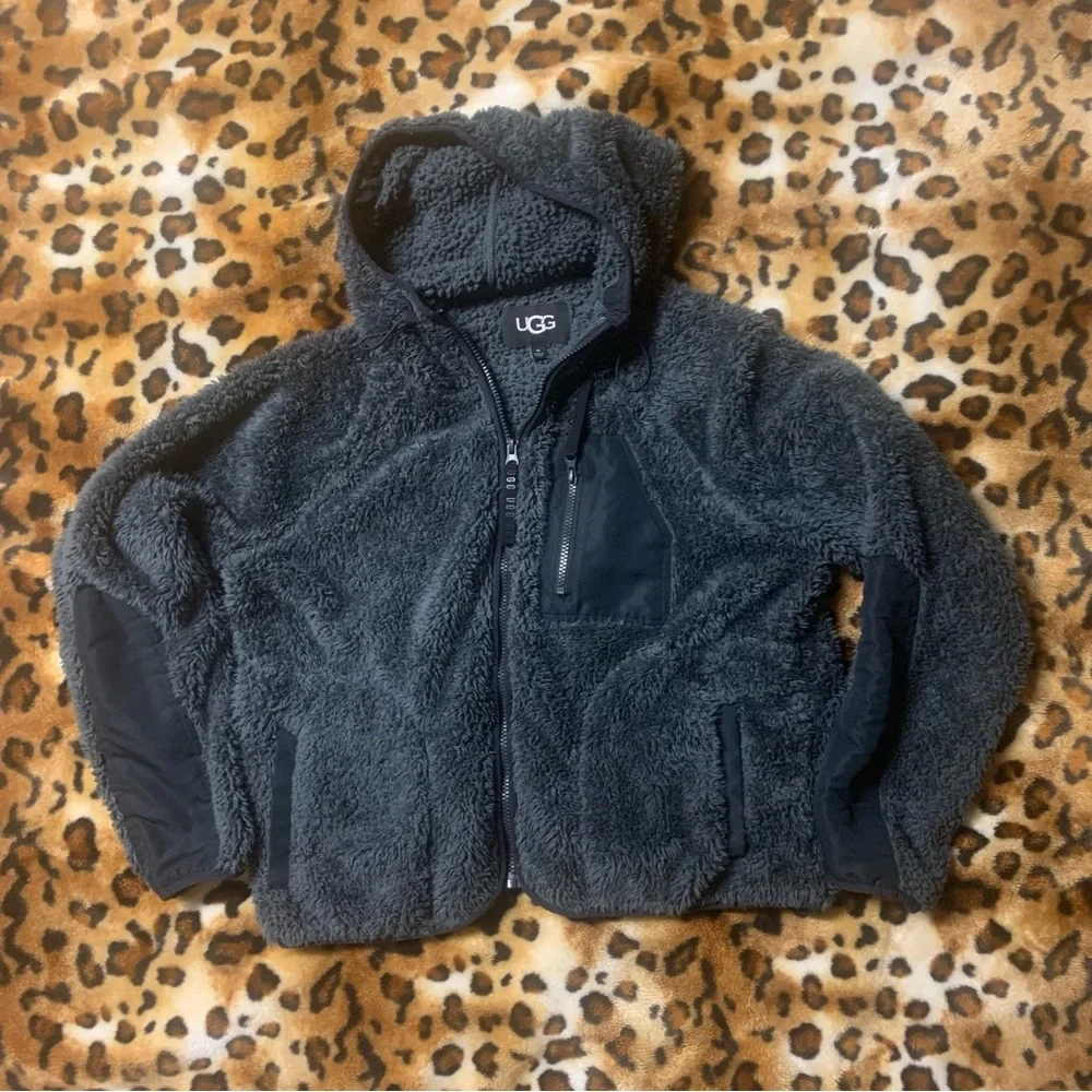 UGG Charcoal Fleece Jacket hoodie size XS women’s - Picture 3 of 8